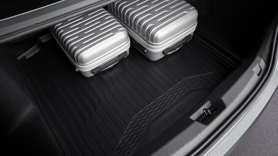 Chevrolet Onix 2025 sedán deportivo, tapete de vinil para cajuela