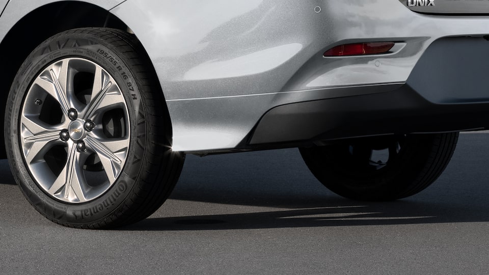 Difusor trasero, es parte del kit sport de accesorios para Chevrolet Onix 2025, sedán deportivo