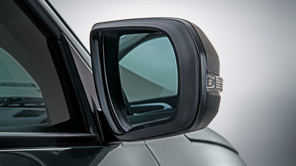 Protege tu Chevrolet S10 Max 2024, camioneta pickup 4 cilindros, con los accesorios de seguridad disponibles