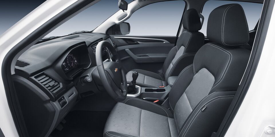 Pickup Chevrolet con interior Tela Gris
